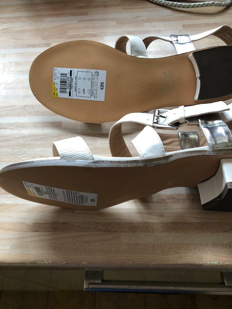 m and s sandals wide fit